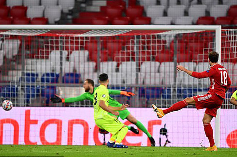 Bayern Munich: Hủy diệt Atletico Madrid ở hang h&ugrave;m - Ảnh 3.