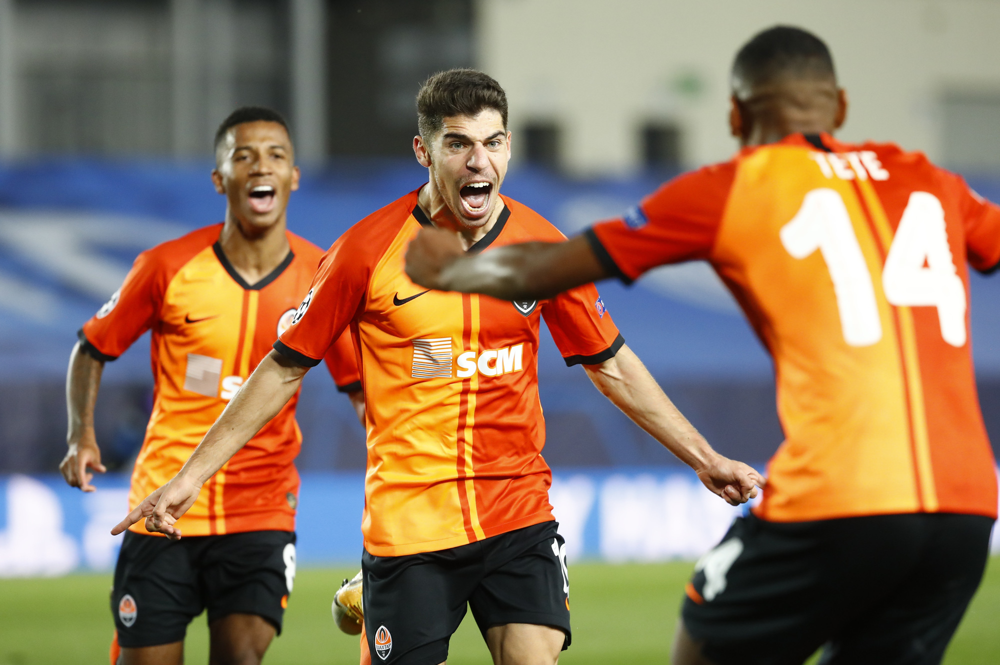 Sân nhà thành đất dữ, Real Madrid trắng tay trước Shakhtar Donetsk