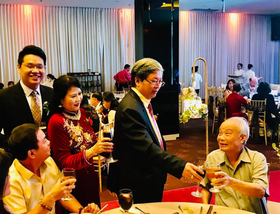 Bình phục sau tai biến, nhạc sĩ Vũ Hoàng cưới vợ cho con - Ảnh 4.