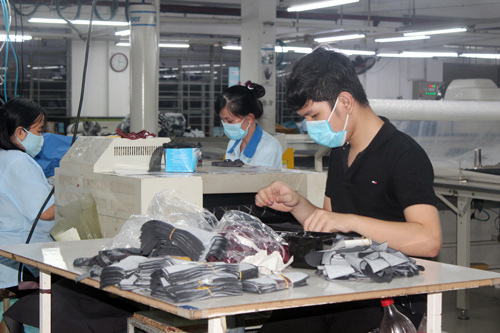 Đột phá trong cải cách tiền lương, phúc lợi xã hội