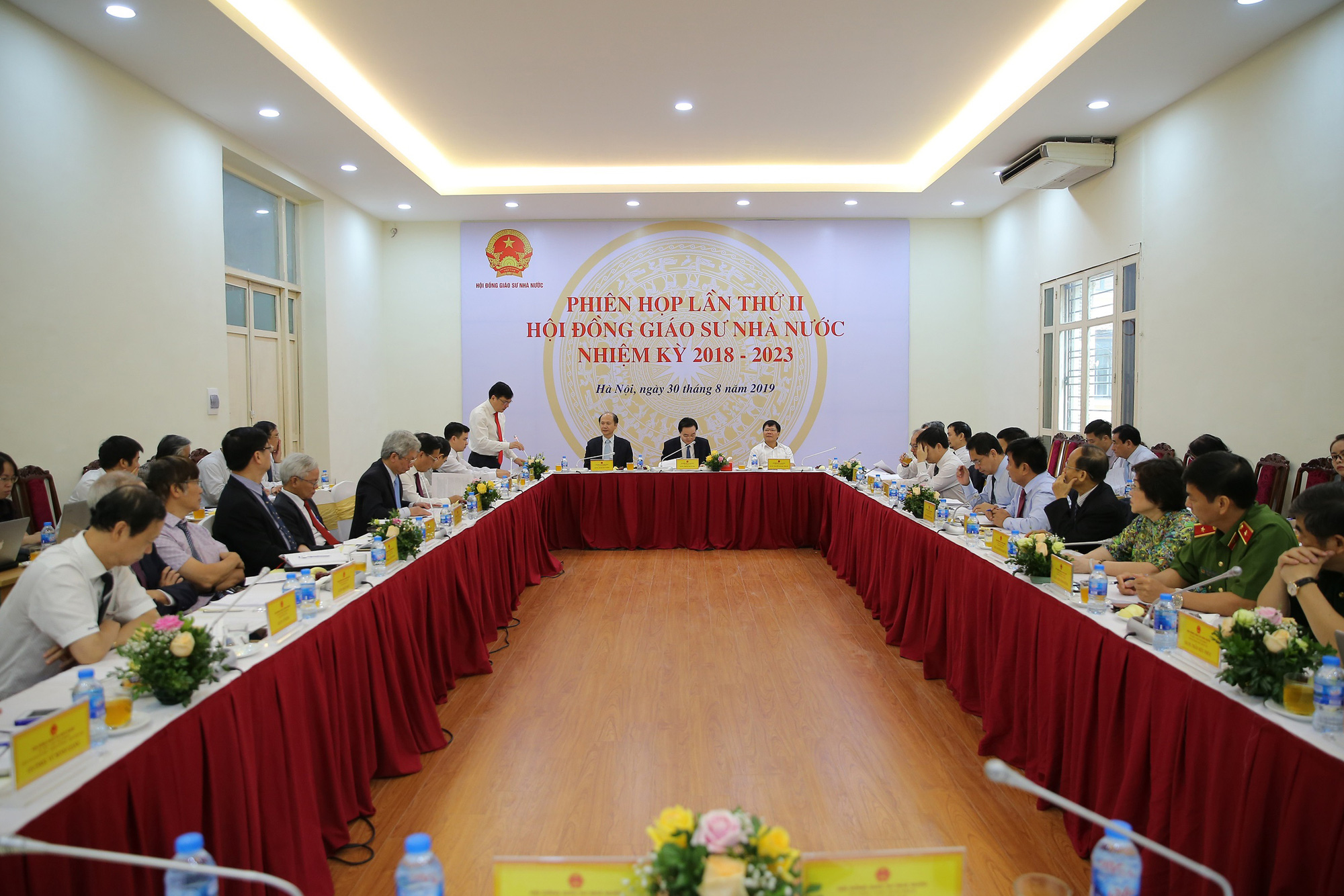 Vì sao nhiều ứng viên GS, PGS ngành y bị tố gian dối?