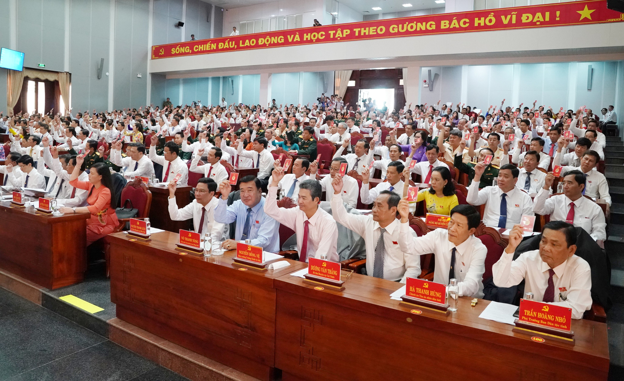 Đại hội Đảng bộ tỉnh C&agrave; Mau lần thứ XVI họp xong phi&ecirc;n tr&ugrave; bị - Ảnh 3.