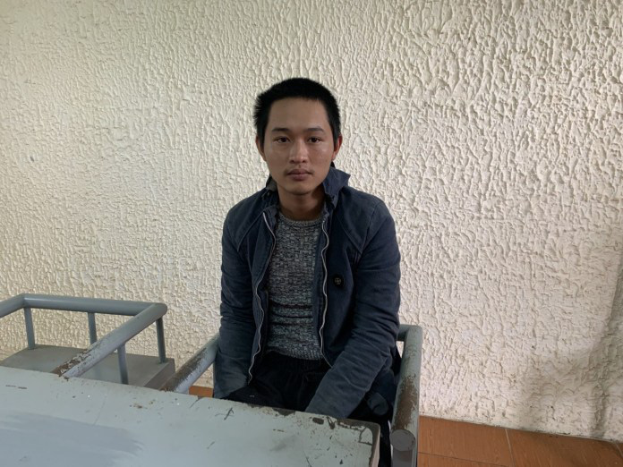 Quảng Bình: Bắt kẻ ngáo đá, chém đại úy công an nhập viện - Ảnh 1.
