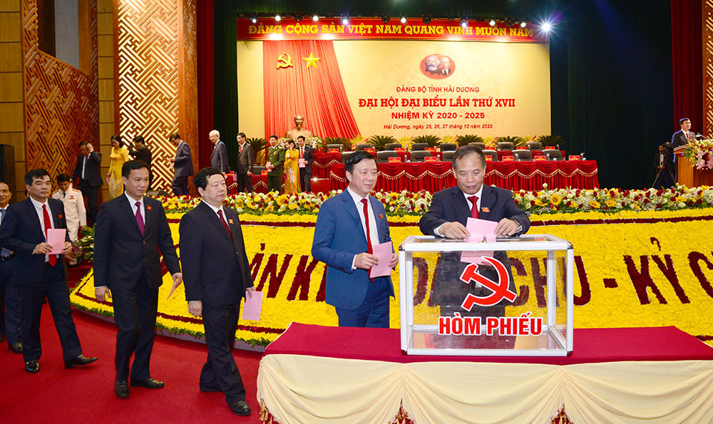 &Ocirc;ng Phạm Xu&acirc;n Thăng được bầu giữ chức B&iacute; thư Tỉnh ủy Hải Dương - Ảnh 1.