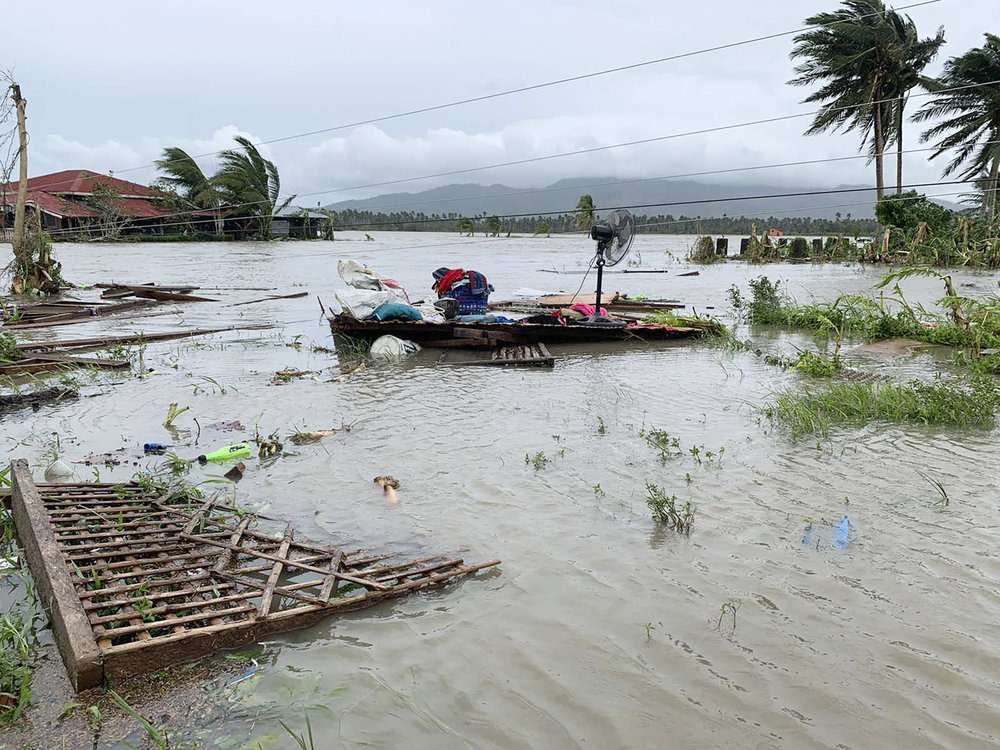 Bão Molave gây thiệt hại diện rộng tại Philippines