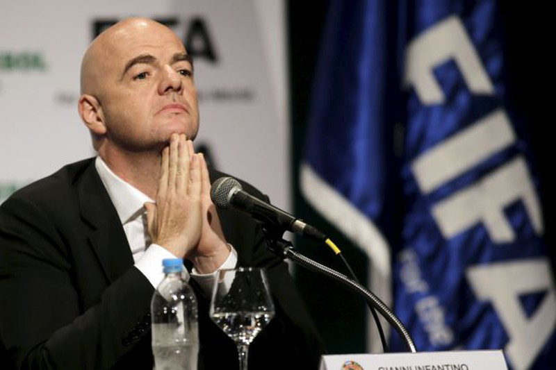 Chủ tịch FIFA Gianni Infantino nhiễm Covid-19, thế giới bóng đá rúng động