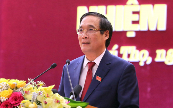 B&iacute; thư tỉnh ủy Ph&uacute; Thọ 59 tuổi t&aacute;i đắc cử với số phiếu tuyệt đối - Ảnh 1.