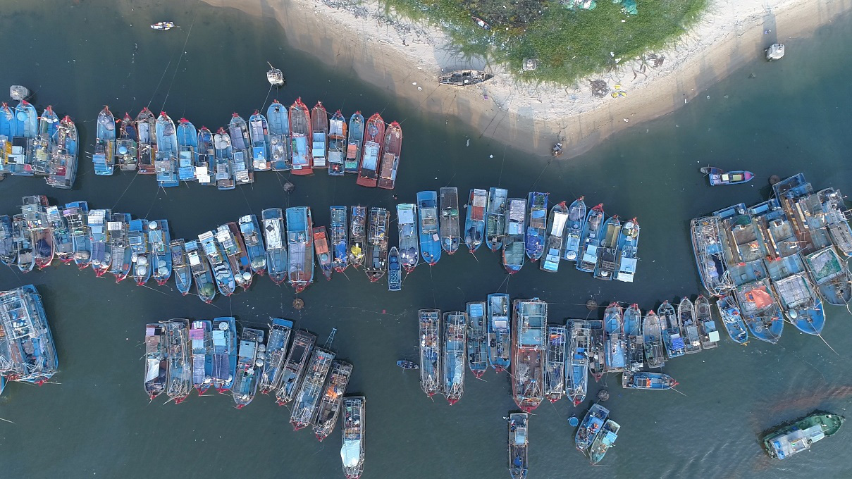 C&oacute; một Hồ Tr&agrave;m đẹp &ldquo;qu&ecirc;n lối về&rdquo; - Ảnh 3.