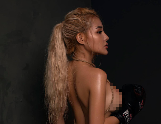 Ngân 98 tiếp tục "chơi lầy"