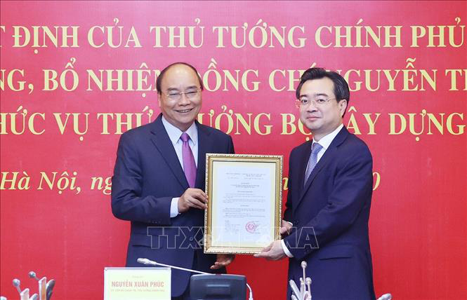 Thủ tướng trao quyết định bổ nhiệm cho ông Nguyễn Thanh Nghị