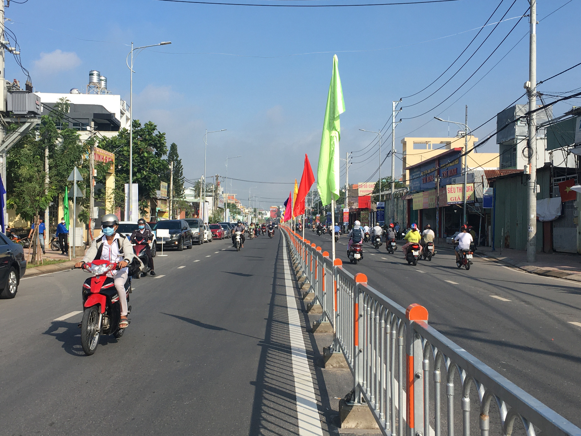 Kh&aacute;nh th&agrave;nh đường T&ocirc; K&yacute;, đường Đặng Th&uacute;c Vịnh chạy nước r&uacute;t - Ảnh 3.