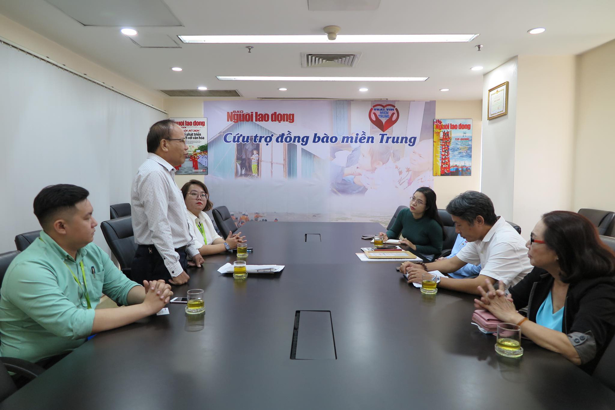 Khẩn cấp hỗ trợ người dân Quảng Ngãi - Ảnh 3.