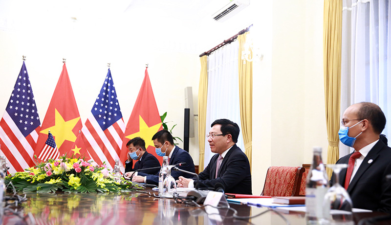 Ngoại trưởng Mike Pompeo: Mỹ ủng hộ Việt Nam đ&oacute;ng vai tr&ograve; ng&agrave;y c&agrave;ng quan trọng tại khu vực - Ảnh 6.