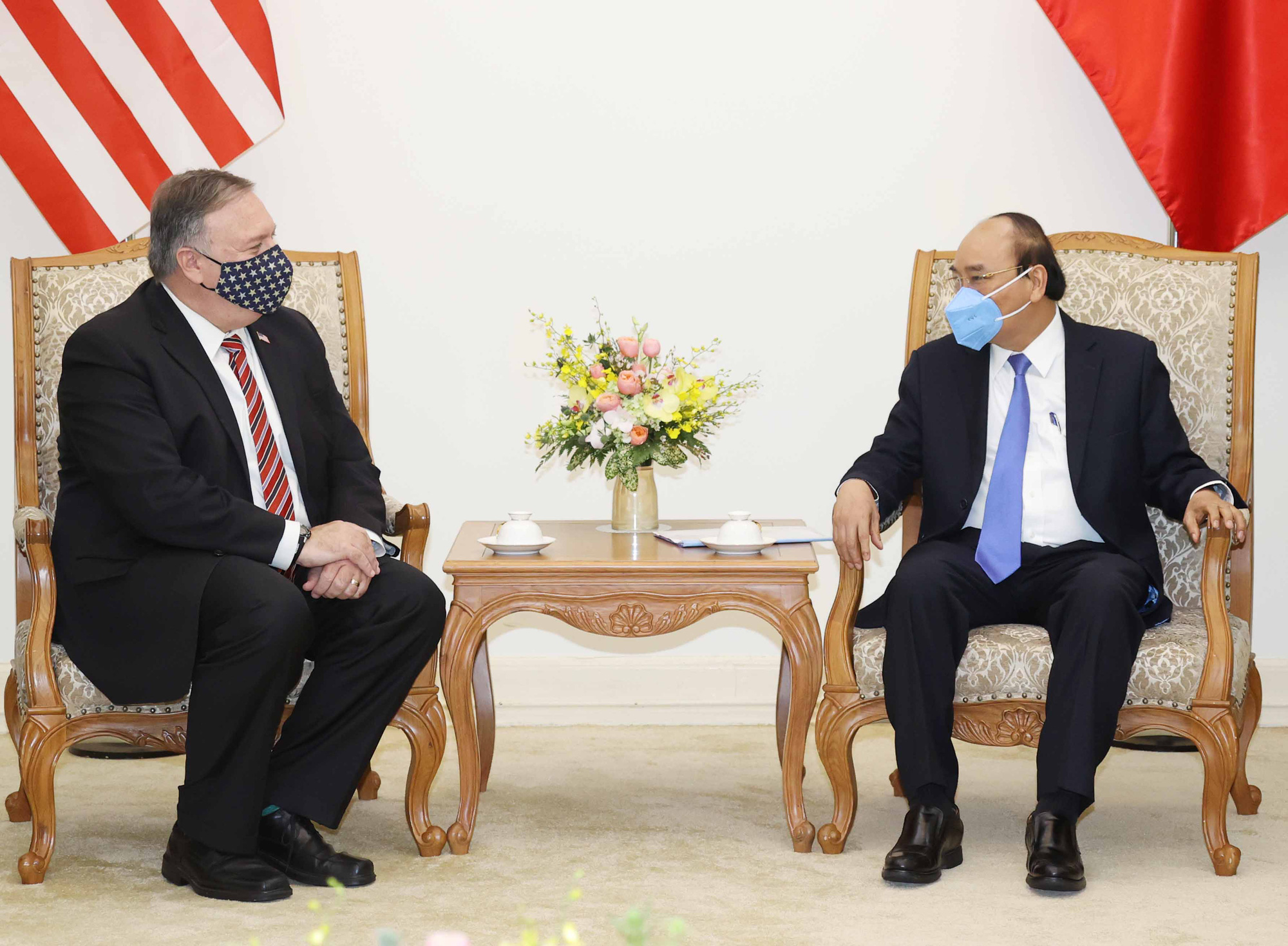 Ngoại trưởng Mike Pompeo chuyển lời hỏi thăm của Tổng thống Donald Trump - Ảnh 3.