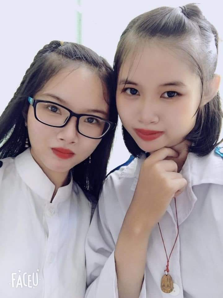 Truy tìm 2 nữ sinh viên xin đi lễ chùa rồi mất tích
