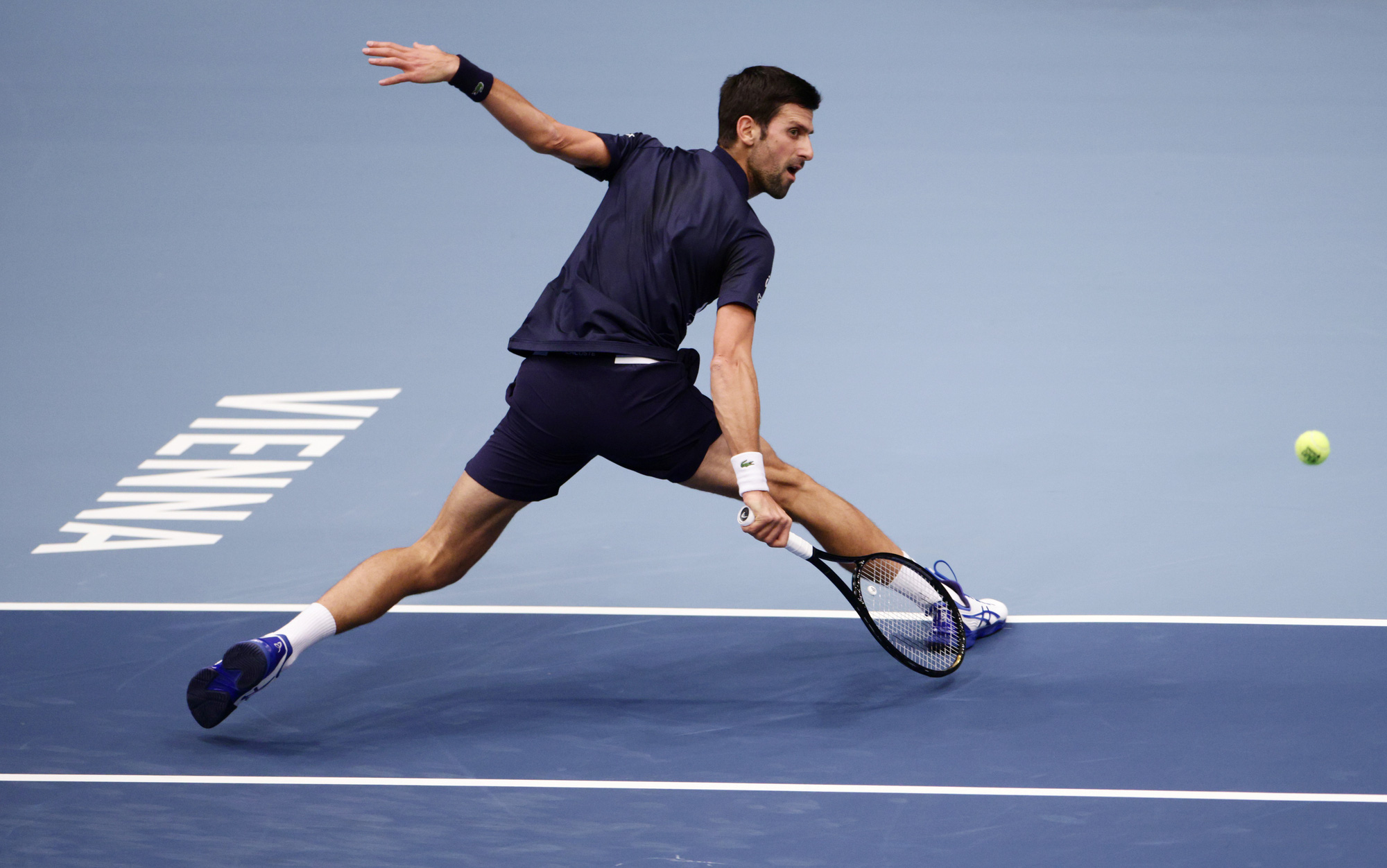 Djokovic g&acirc;y sốc khi thất bại ở giải ATP 500 - Ảnh 1.