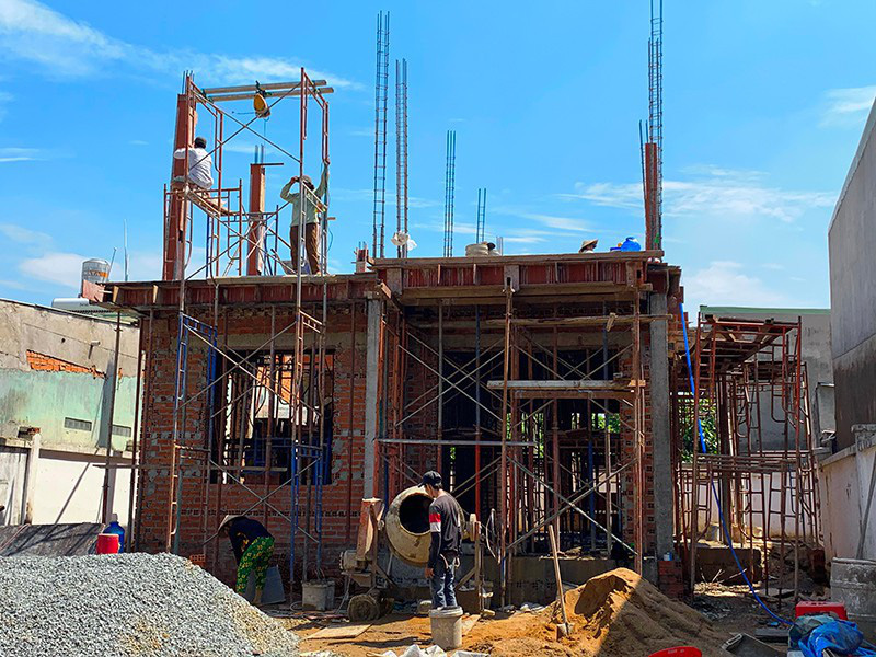 Nh&agrave;, đất đ&atilde; thế chấp khi x&acirc;y dựng c&oacute; cần ng&acirc;n h&agrave;ng đồng &yacute;? - Ảnh 1.