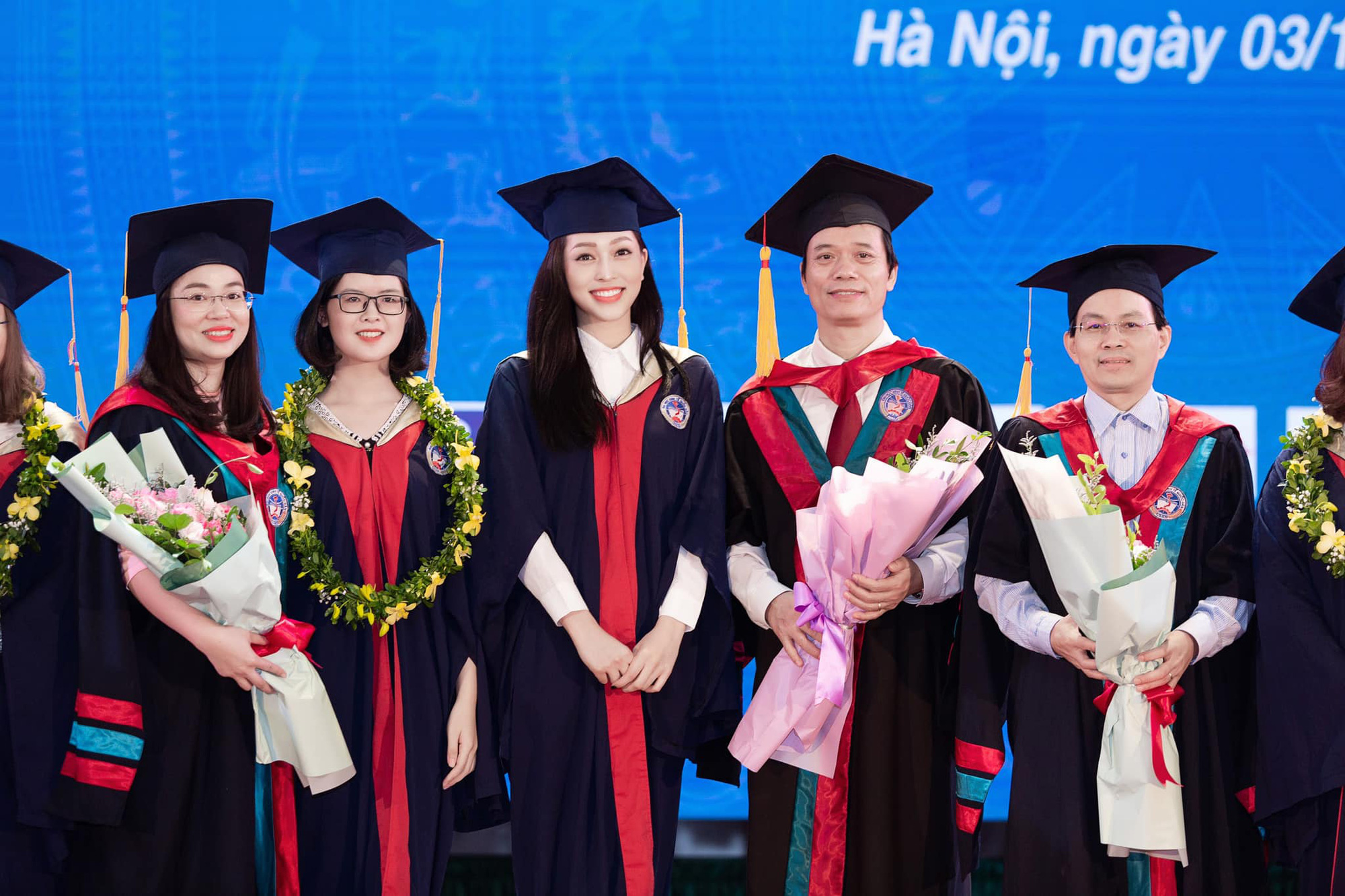 &Aacute; hậu Phương Nga rạng ngời b&ecirc;n bạn trai B&igrave;nh An - Ảnh 4.