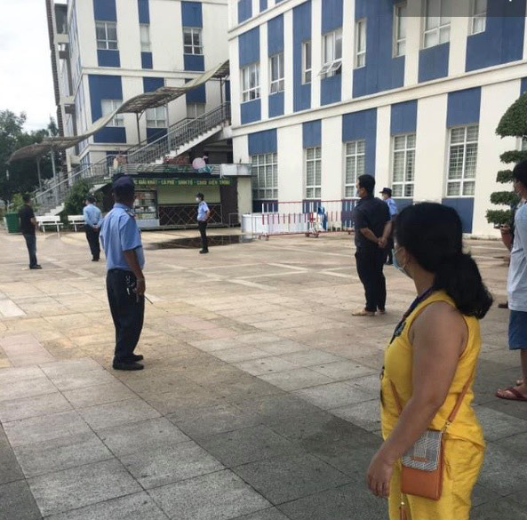 Một người bất ngờ rơi xuống từ tầng 3 Bệnh viện Đa khoa Đồng Nai