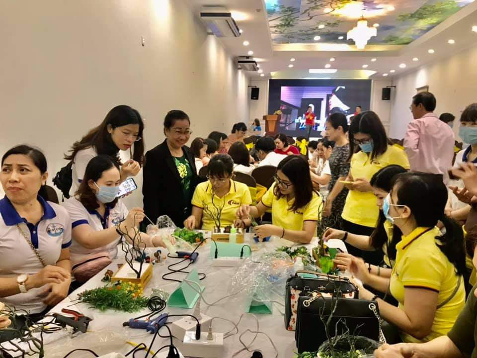 Tôn vinh 38 điển hình "Giỏi việc nước - đảm việc nhà"