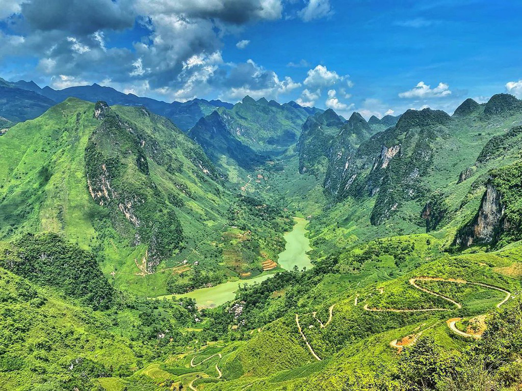 4 thị trấn ở T&acirc;y Bắc thu h&uacute;t kh&aacute;ch du lịch - Ảnh 4.
