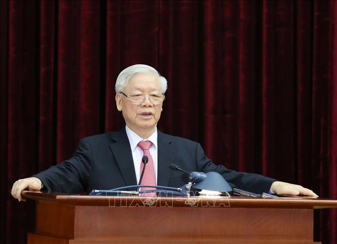 Chủ tịch QH Nguyễn Thị Kim Ng&acirc;n điều h&agrave;nh ng&agrave;y l&agrave;m việc thứ nhất Hội nghị Trung ương 13 - Ảnh 2.