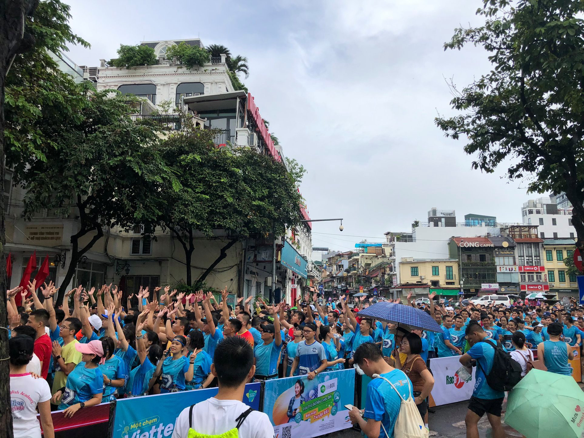 Viettel Fastest 2020: ủng hộ chương tr&igrave;nh Tr&aacute;i tim cho em 450 triệu đồng - Ảnh 1.