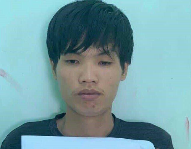 Bắt giữ nam thanh niên dùng tiền giả mua thẻ cào điện thoại