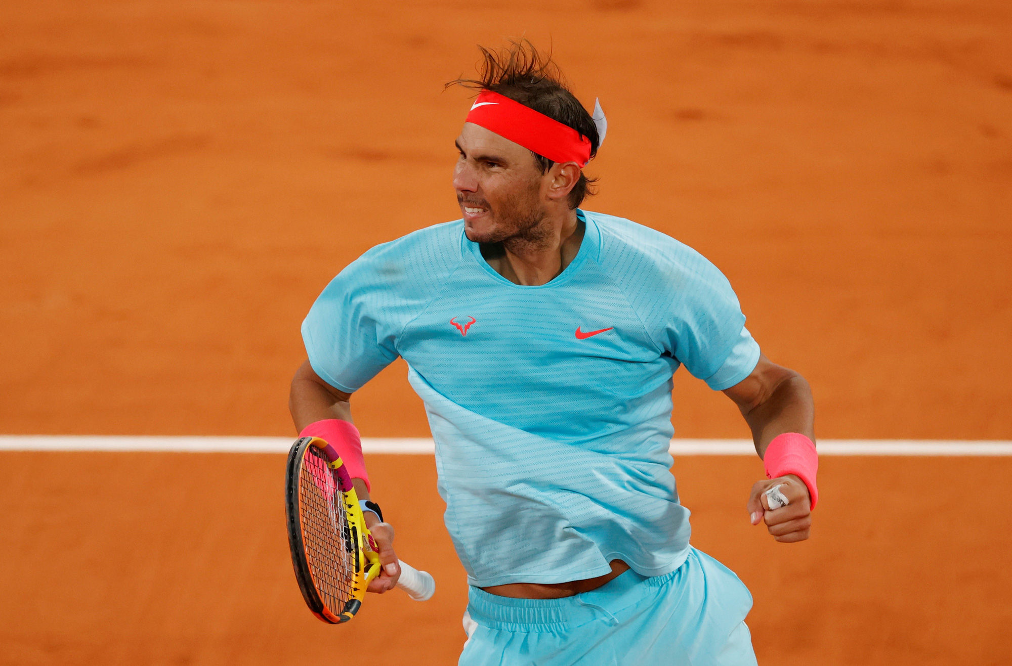 Clip Rafael Nadal toàn thắng, vào bán kết Roland Garros 2020