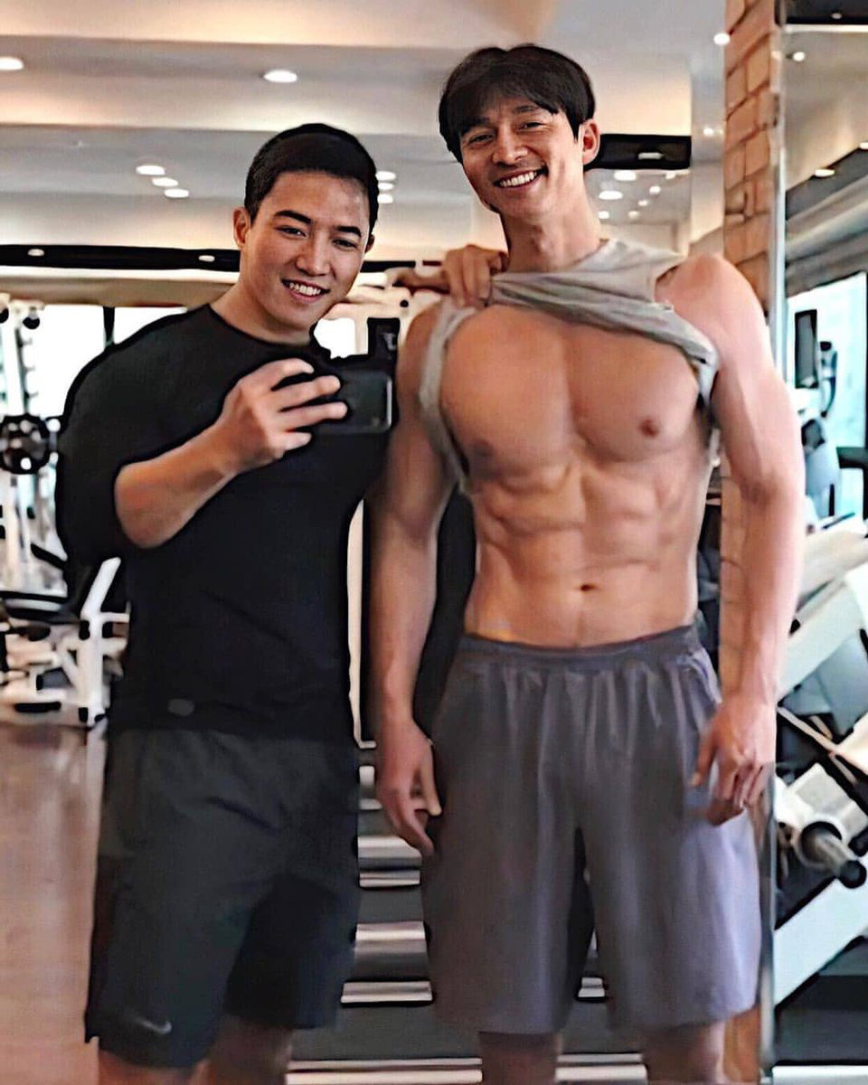 Won Bin và dàn tài tử trẻ lâu của showbiz Hàn - Ảnh 6.