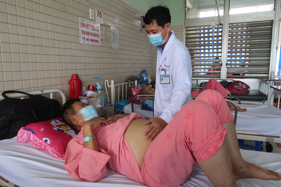 Ăn đ&uacute;ng c&aacute;ch để khỏe mạnh (*): Những căn bệnh do ăn uống v&ocirc; tội vạ - Ảnh 1.