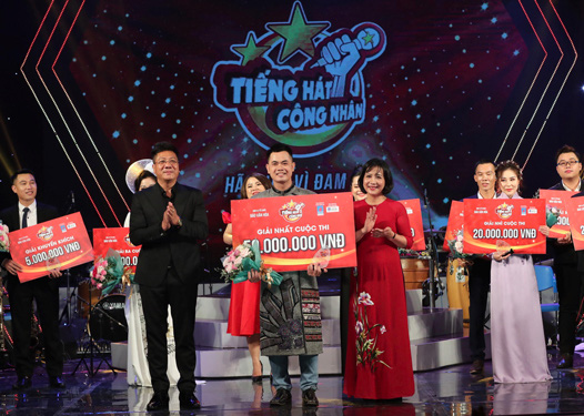 Sôi nổi cuộc thi Tiếng hát công nhân năm 2020