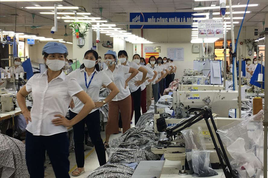 Khuyến khích CNVC-LĐ nâng sức khỏe giữa giờ