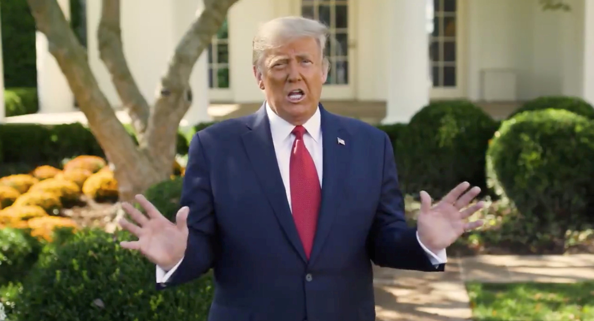 Tổng thống Trump lại nhận tin kém vui về thuế