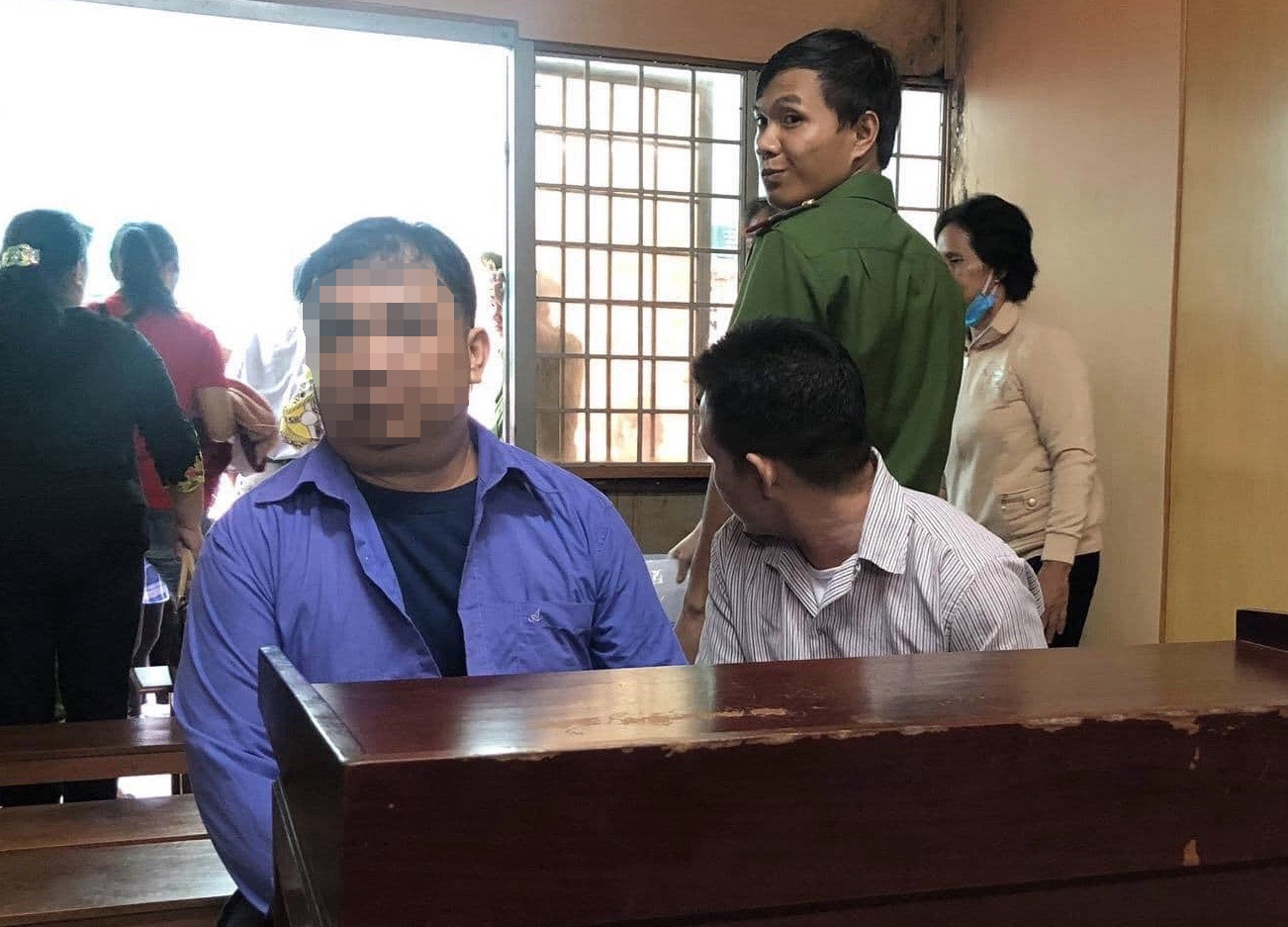 Ghen tuông gây đau thương