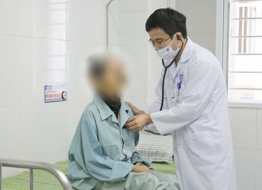 Cứu sống cụ bà 103 tuổi bị nhồi máu cơ tim