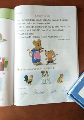 S&aacute;ch gi&aacute;o khoa lớp 1 qu&aacute; nhiều sạn! - Ảnh 1.