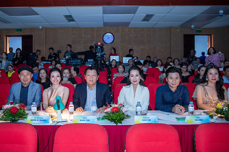 B&ugrave;i Dương Th&aacute;i H&agrave; gi&agrave;nh ng&ocirc;i qu&aacute;n qu&acirc;n Giọng h&aacute;t hay H&agrave; Nội 2020 - Ảnh 4.