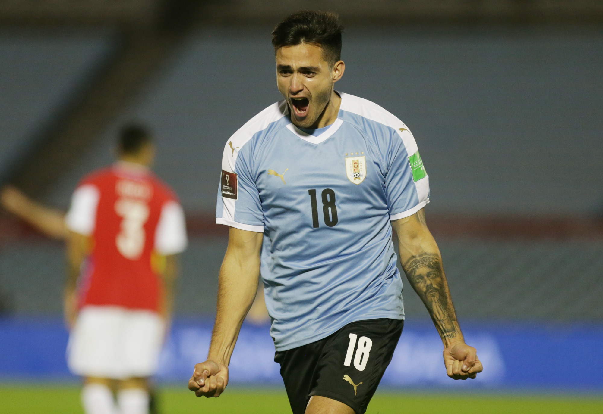 Hai cựu sao Barca ghi b&agrave;n, Chile thua đau Uruguay - Ảnh 5.