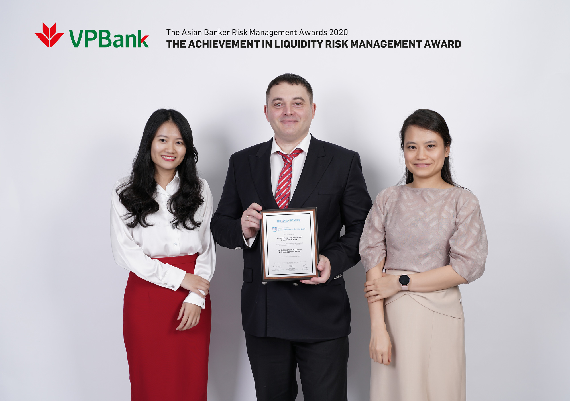 VPBank nhận giải thưởng danh gi&aacute; về quản trị rủi ro từ The Asian Banker - Ảnh 1.