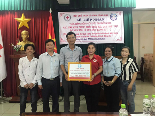 Chia sẻ với đồng bào và công nhân các vùng bị thiên tai