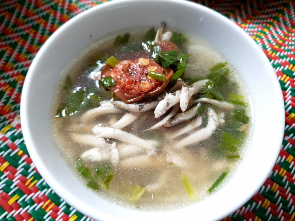 Canh cá mại nấu quả chay