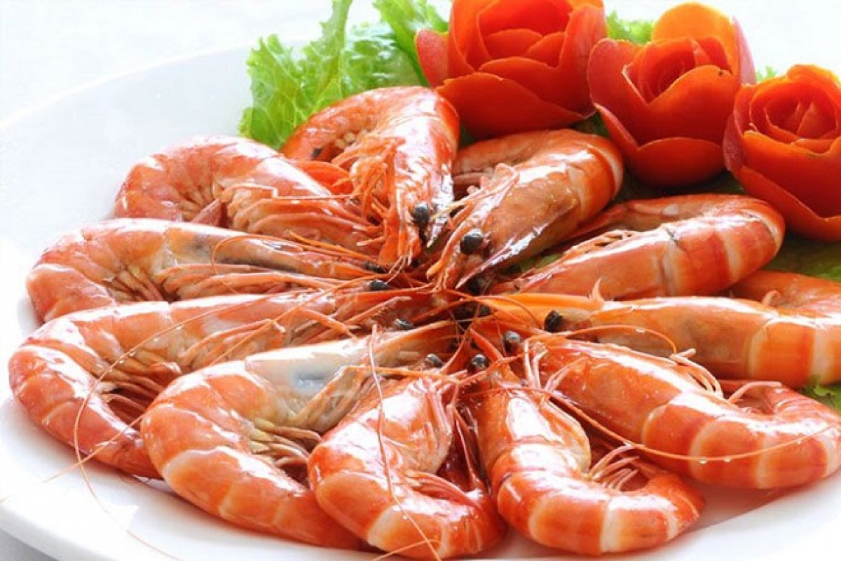 M&aacute;ch bạn c&aacute;ch luộc t&ocirc;m vừa ngon ngọt m&agrave; kh&ocirc;ng tanh - Ảnh 11.