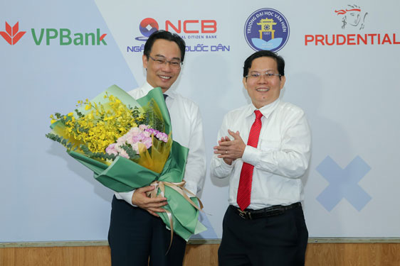 Gỡ n&uacute;t thắt tự chủ đại học - Ảnh 1.
