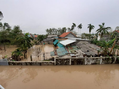 Bão số 13 có thể vào Trung Trung Bộ