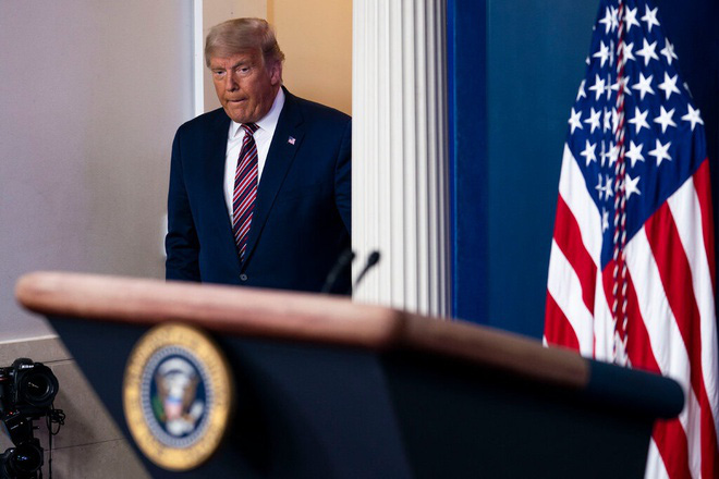 Tổng thống Trump chấp nhận kết quả bầu cử nhưng không nhận thua?