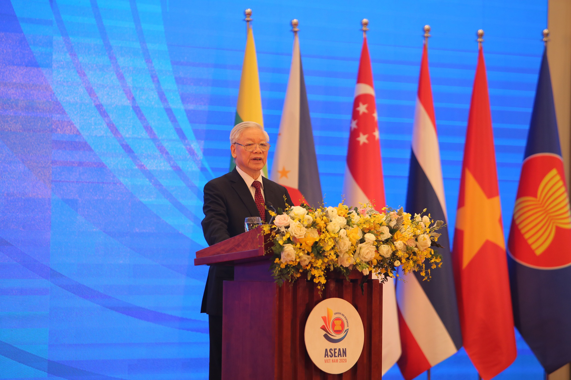 Tổng B&iacute; thư, Chủ tịch nước: Hoạt động của ASEAN ấm &aacute;p như anh em trong đại gia đ&igrave;nh - Ảnh 10.