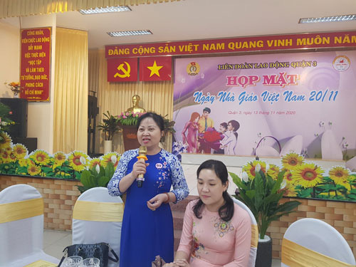 Tri ân giáo viên nghỉ hưu