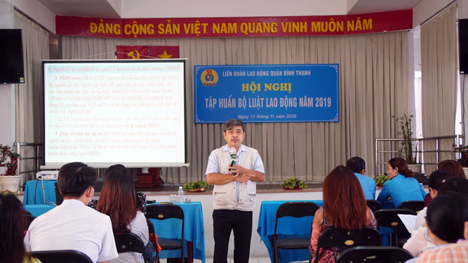 Bồi dưỡng kiến thức pháp luật cho cán bộ, đoàn viên Công đoàn