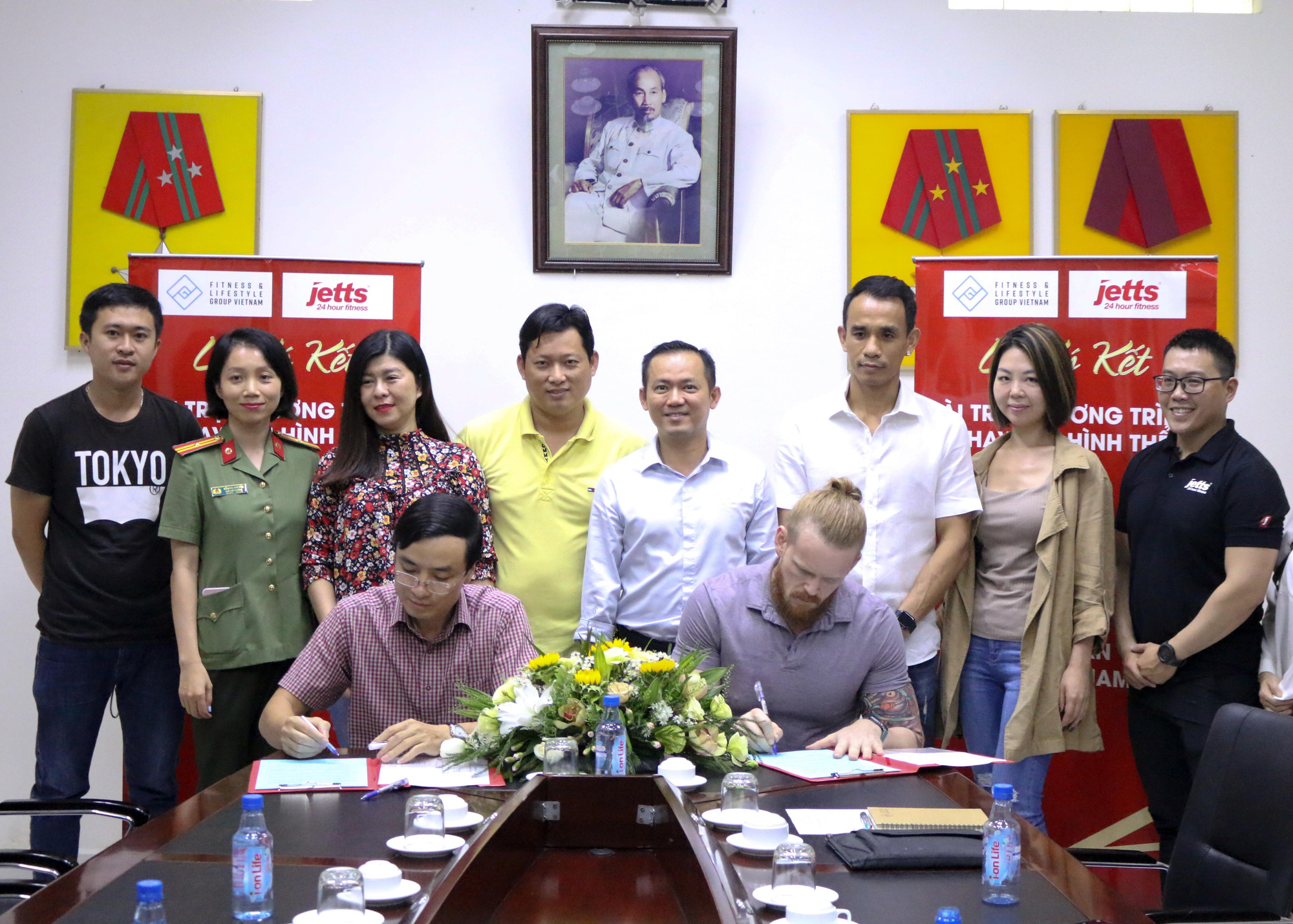 Công an Cửa khẩu Cảng Hàng không Quốc Tế Tân Sơn Nhất quyết tâm có hình thể đẹp sau 90 ngày